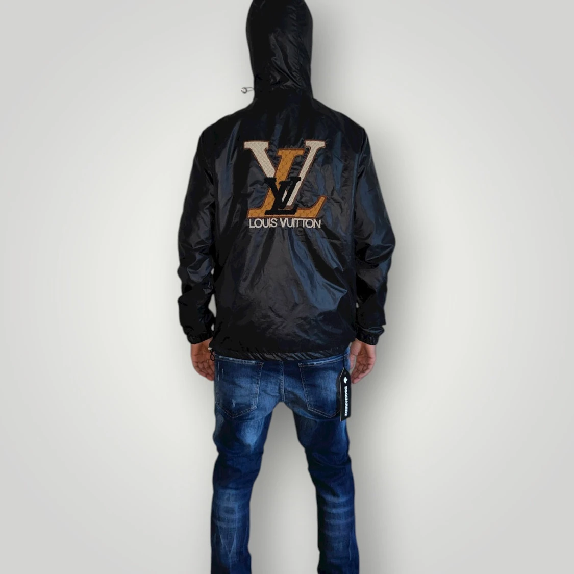 L.V vindjacka strl M - 1