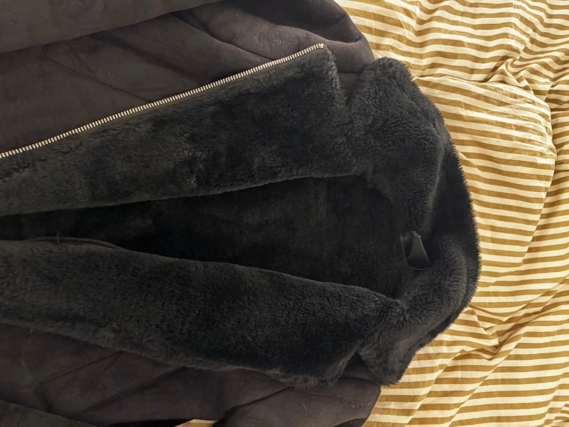 Svart pälsjacka - 2