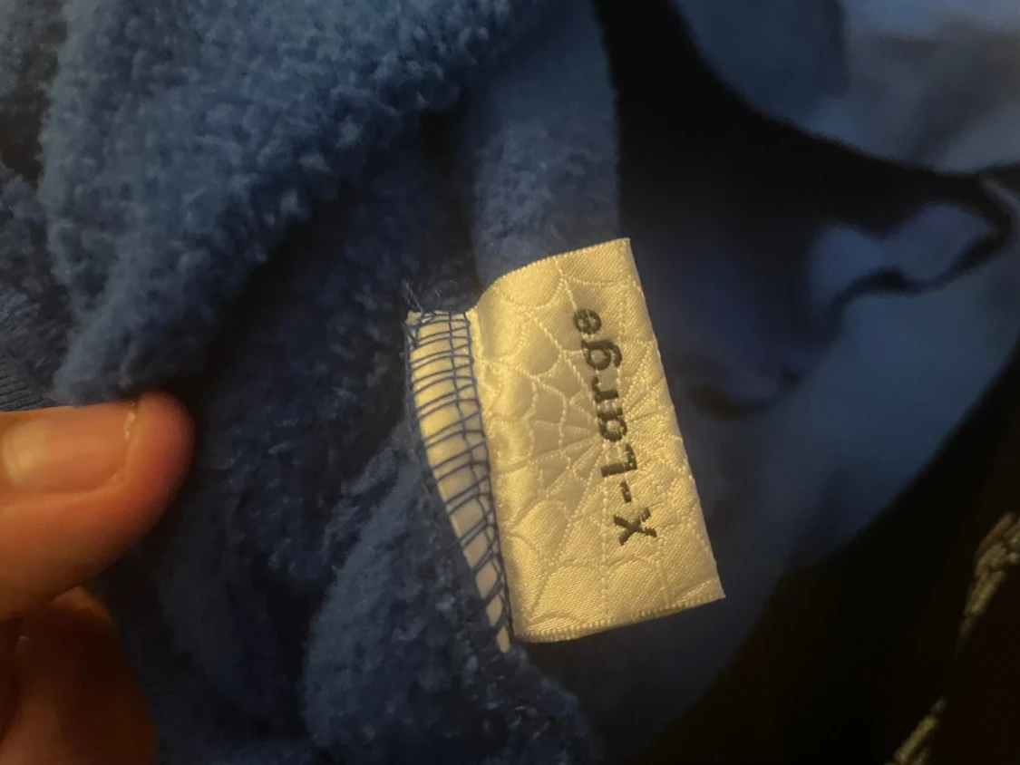 555 blå hoodie med rosa stjärnor XL - 4