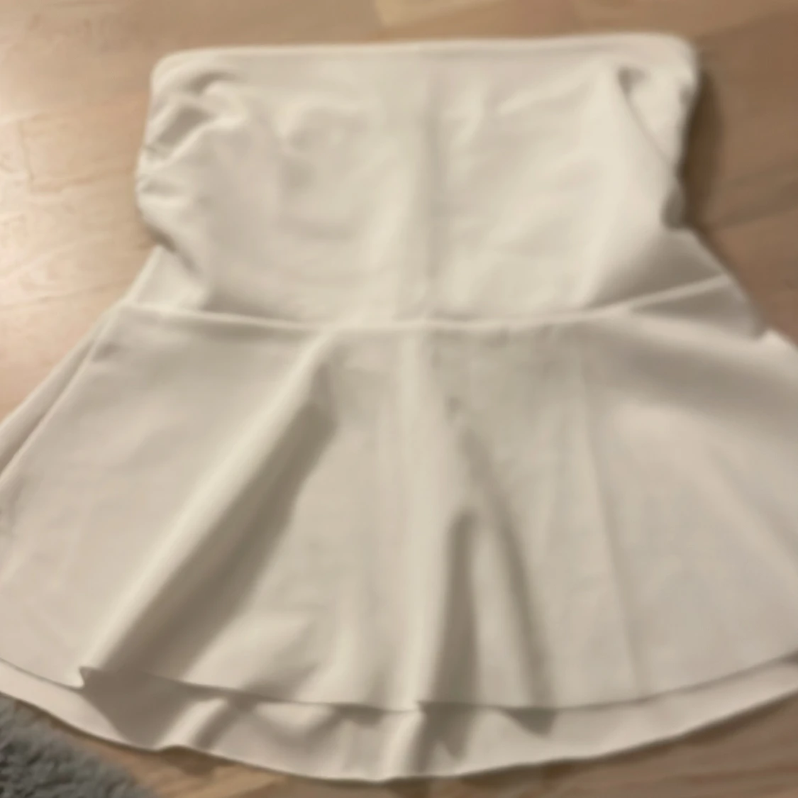 Vit topp från Missay