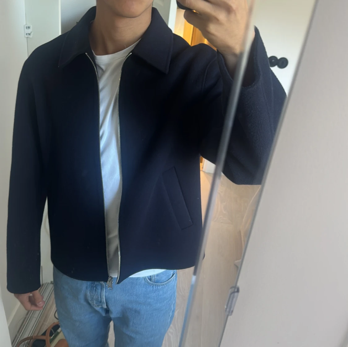 Mörkblå ulljacka med dragkedja, strl S Arket - 1