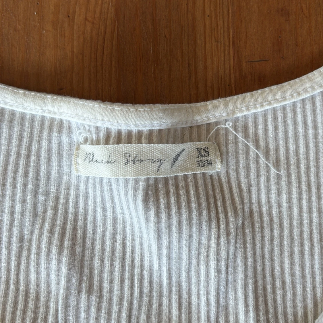 Vit ribbad topp från & Other Stories - 2