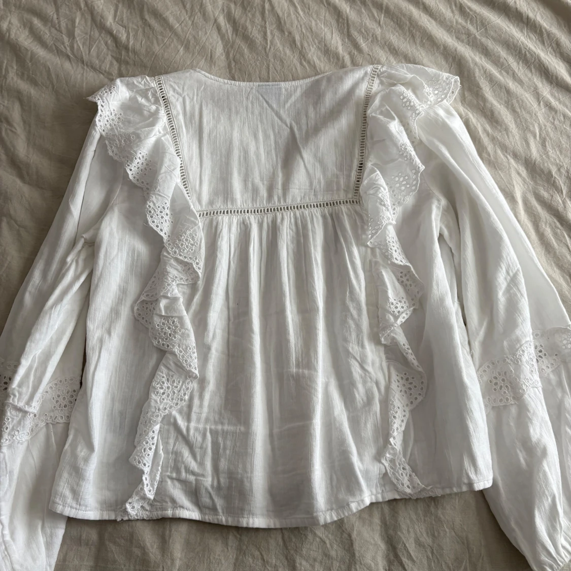 Blus från Gina tricot  - 2