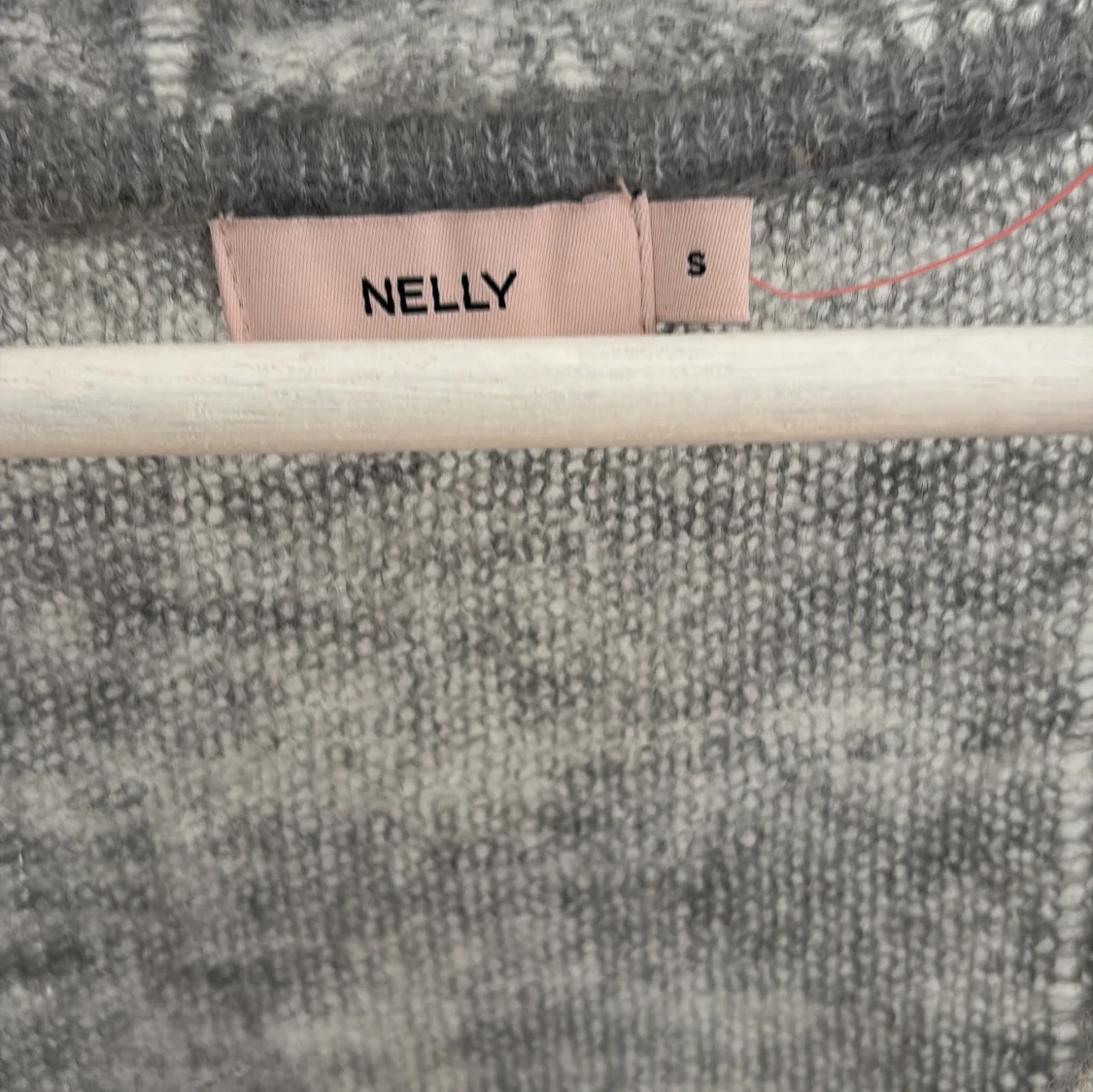 Grå stickad kofta från Nelly - 2