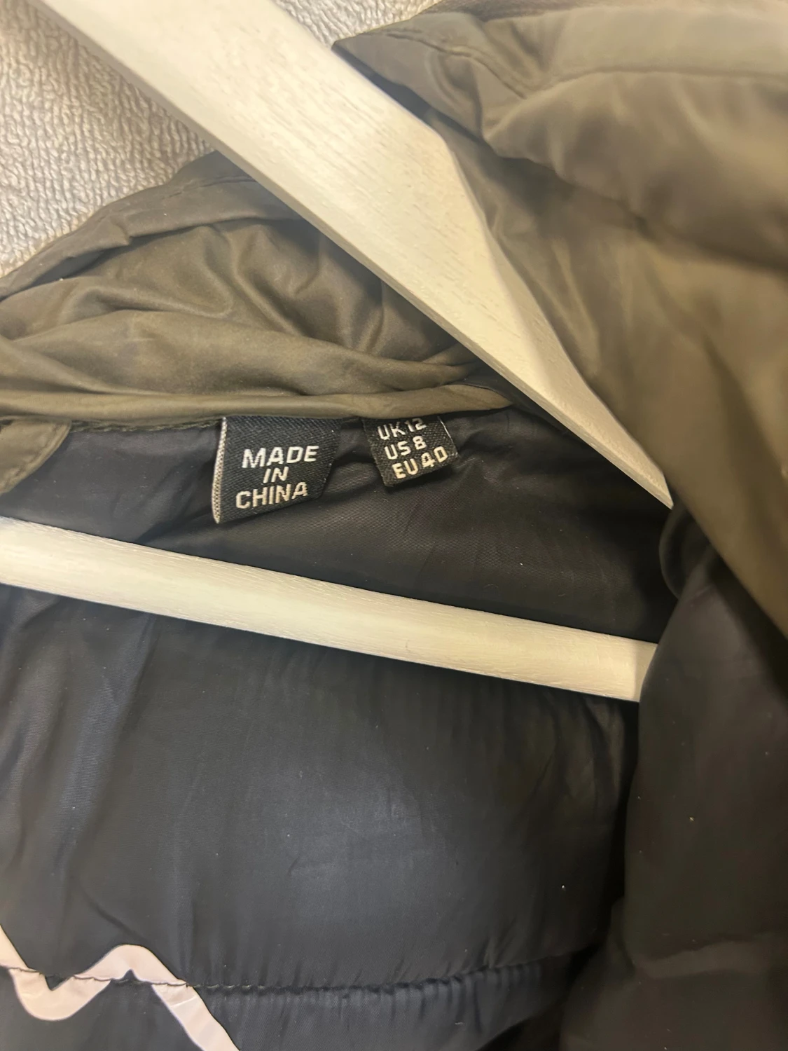 Superdry grön dunjacka - 2