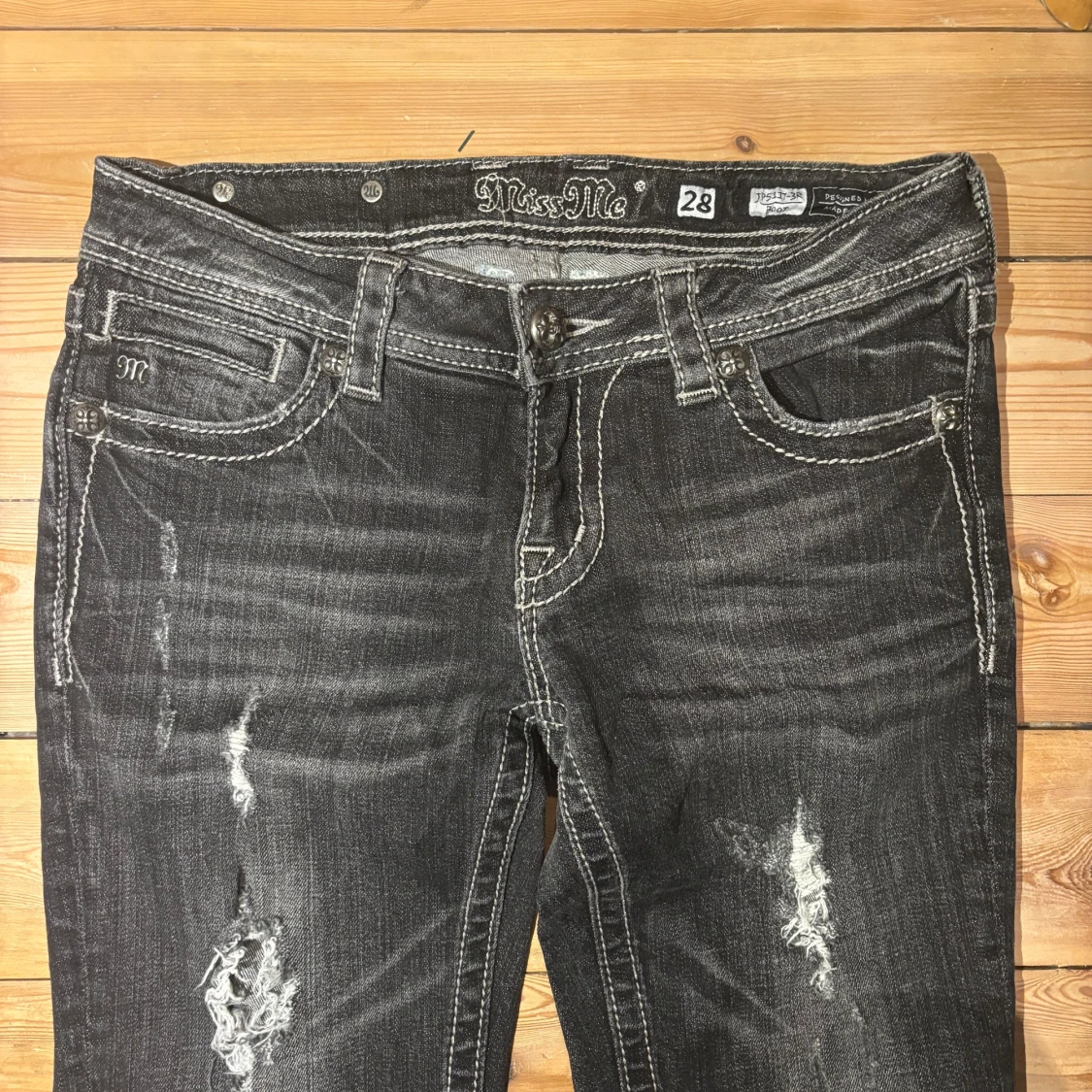 Miss Me svarta bootcut jeans med broderi - 4