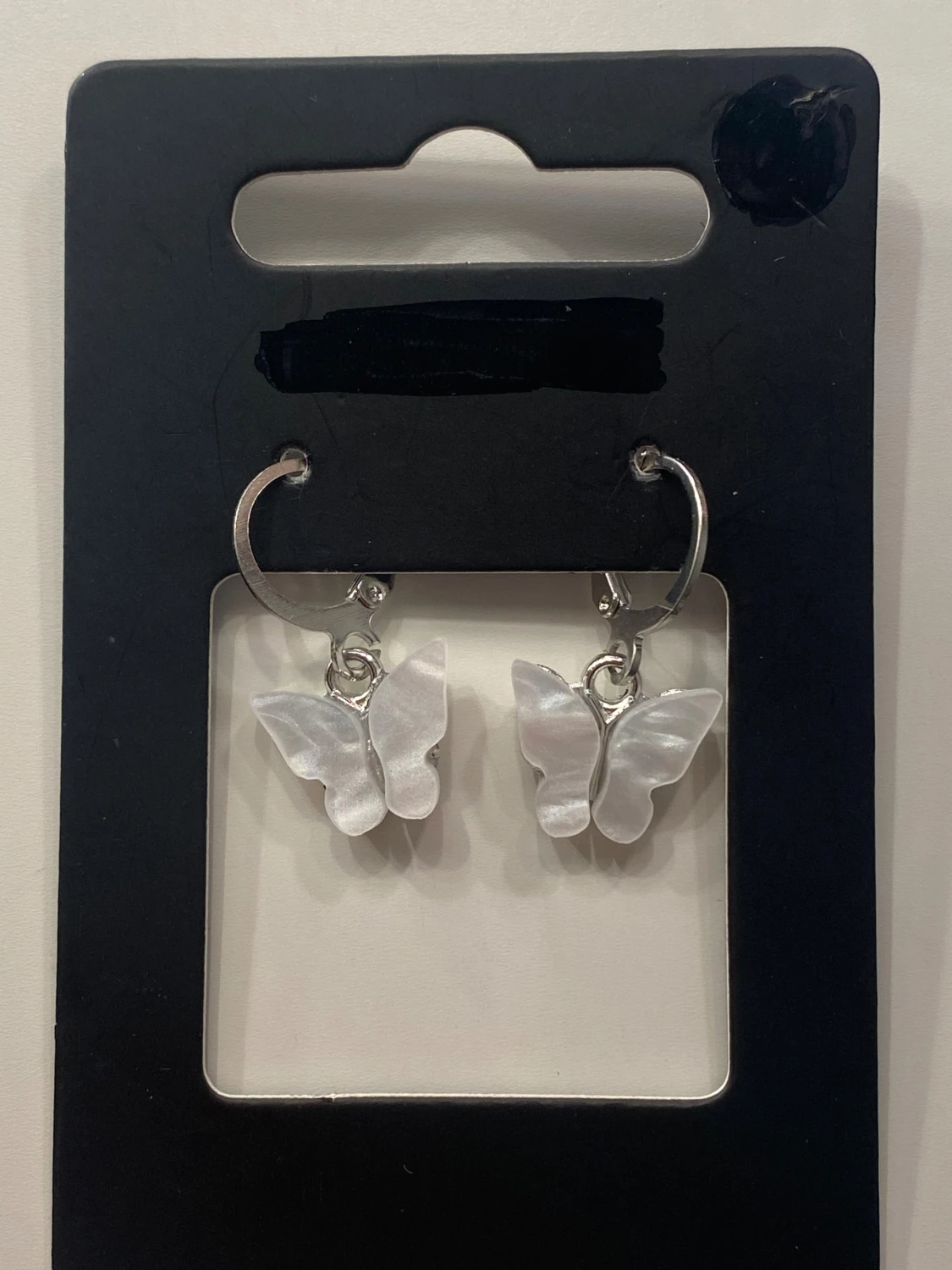 Örhängen med fjärilar