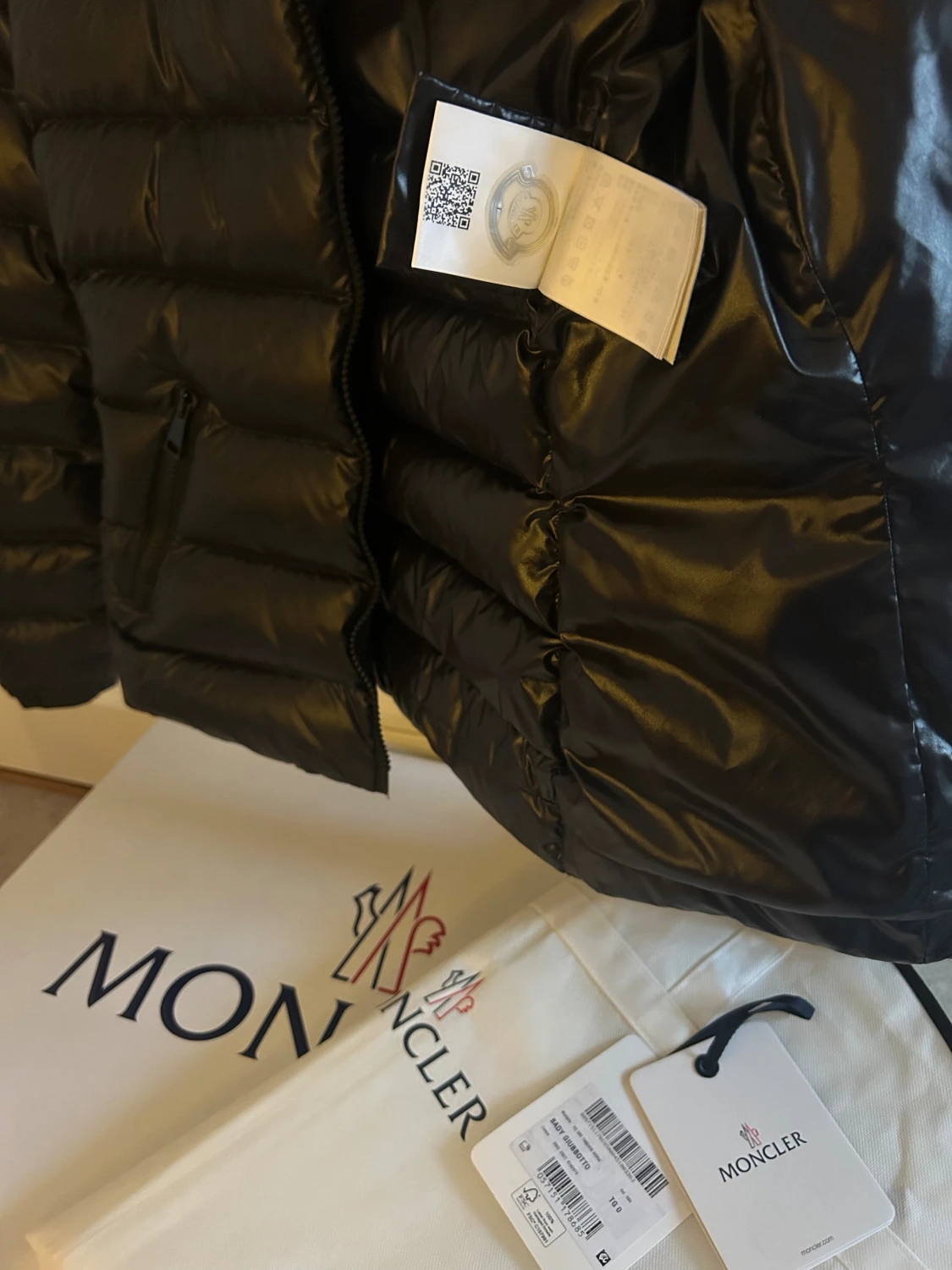 DUNJACKA FRÅN MONCLER  - 3