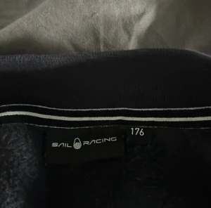 Sail racing quarter zip - Fin sail racing i stl 176 knappt använd 