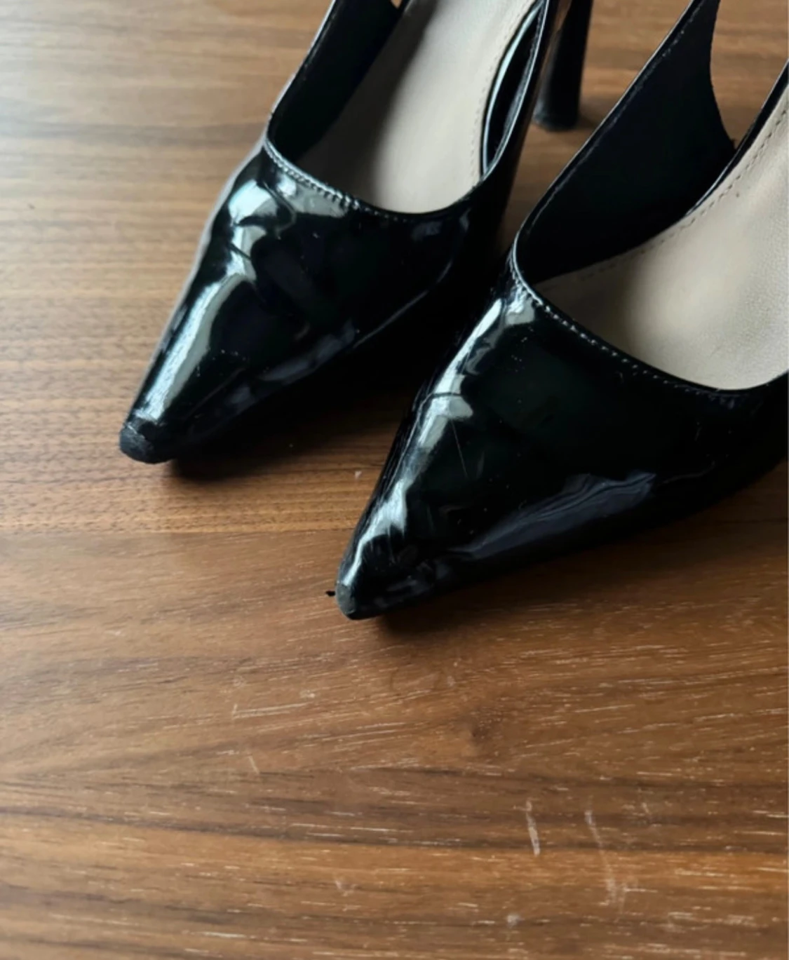 Svarta snygga klackar  - 6