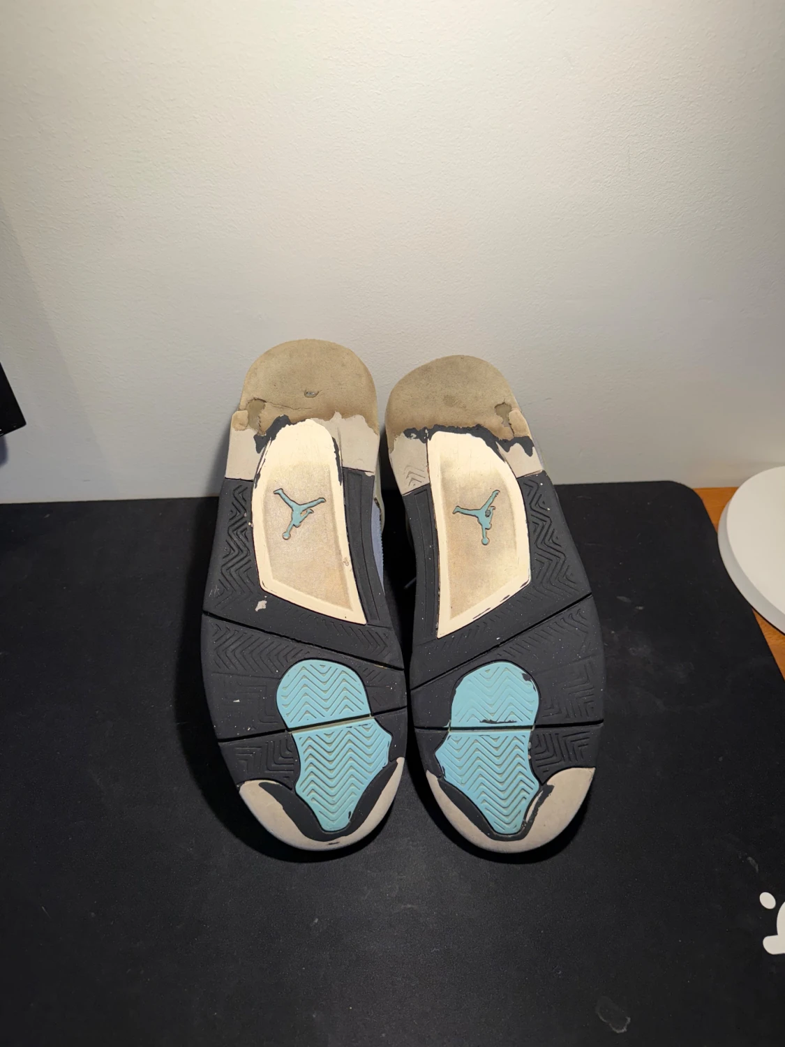 Nike Air Jordan 4 University Blue - 3