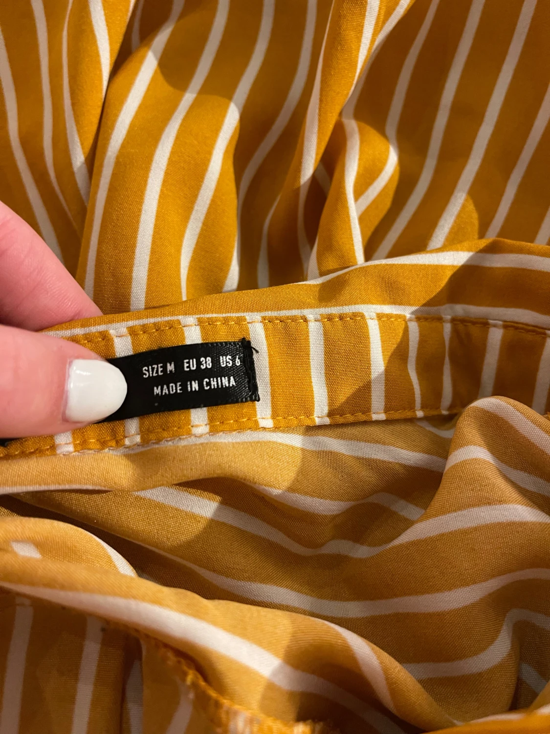 Gulvit randig skjortklänning M - 2