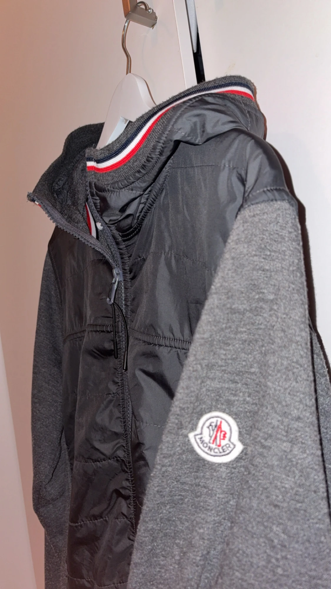 Moncler grå vind jacka /kofta 