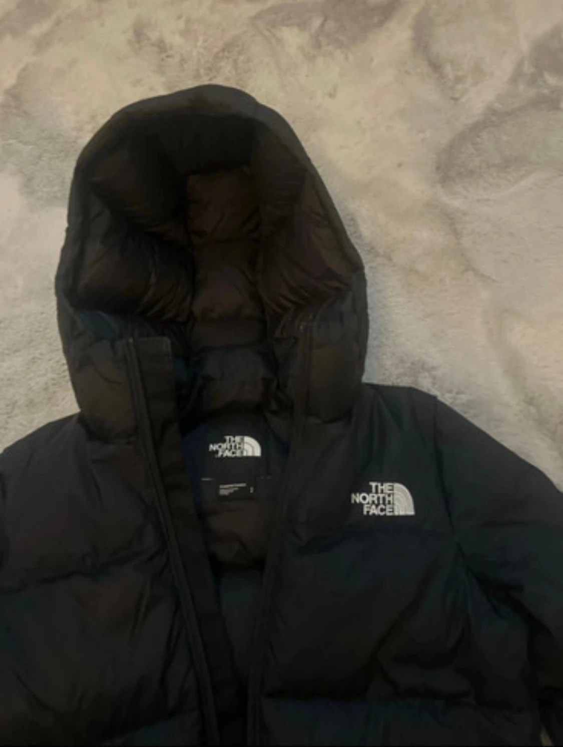 Svart pufferjacka från The North Face - 2