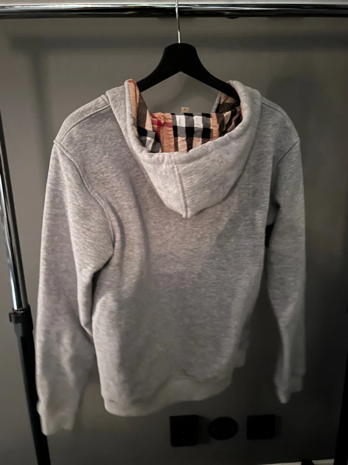 Grå Burberry hoodie - 3