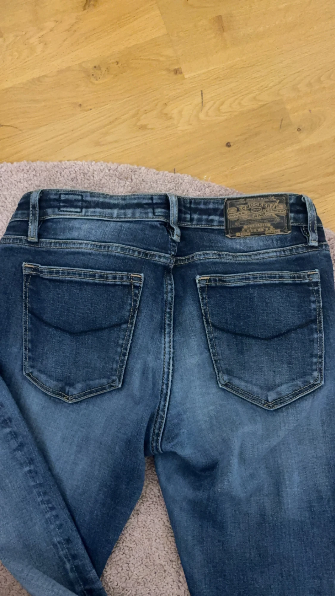 Blå bootcut jeans från Crocker - 1