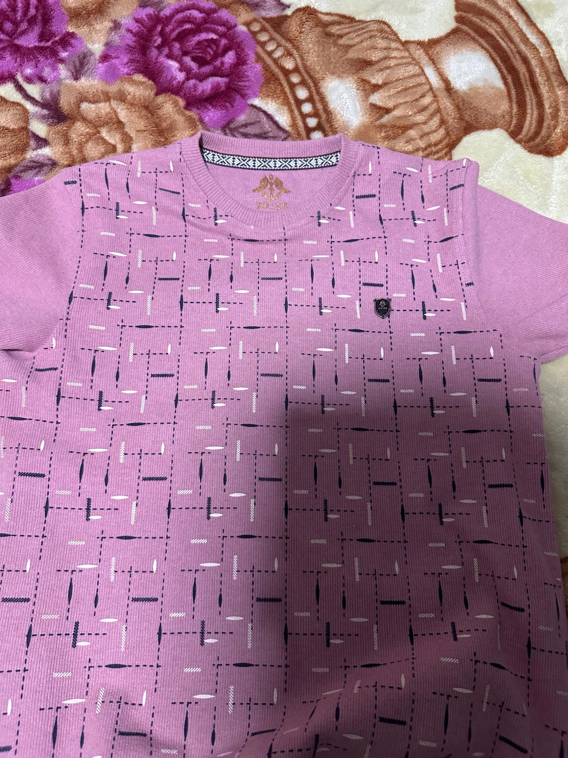 Rosa mönstrad stickad tröja Dober