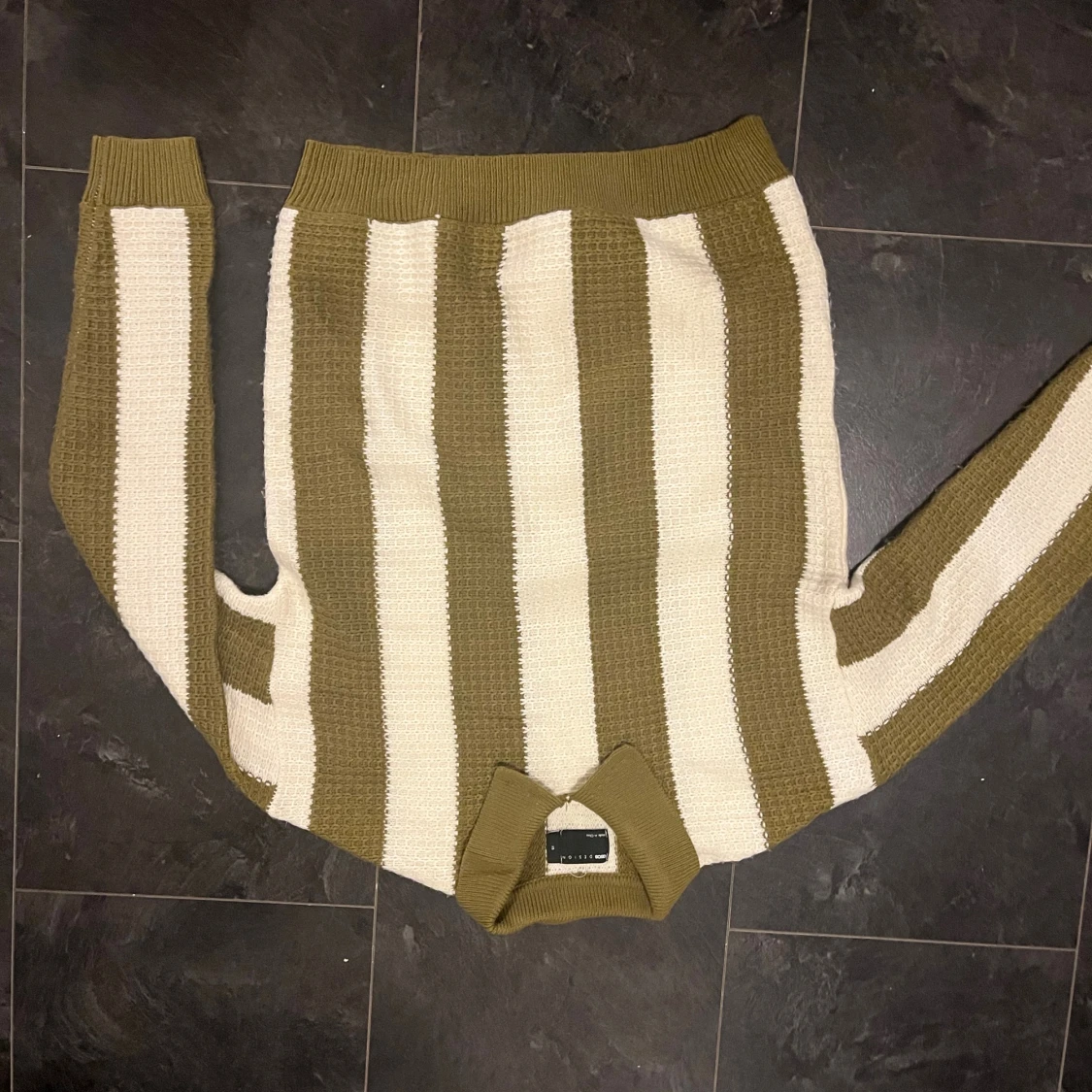 Randig stickad tröja från Pull&Bear - 1