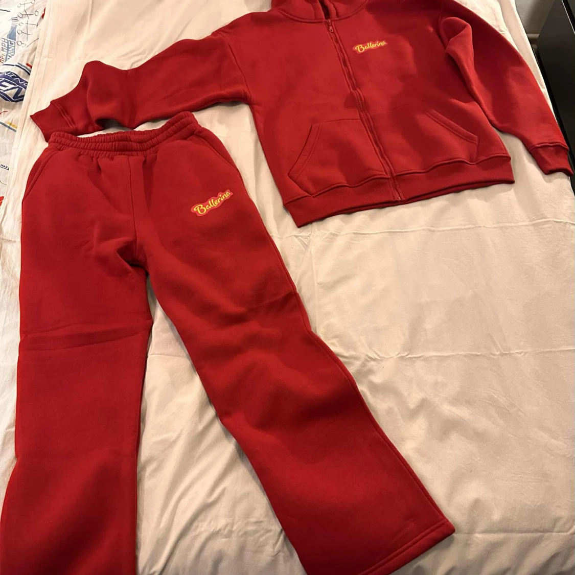 NYTT Ballerina set byxor och tjocktröja strl M