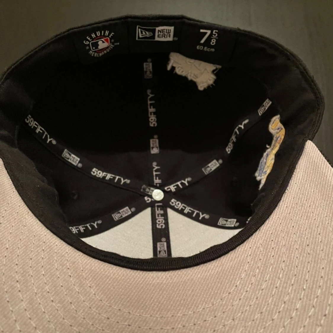 Svart New Era Yankees 59FIFTY keps - 1