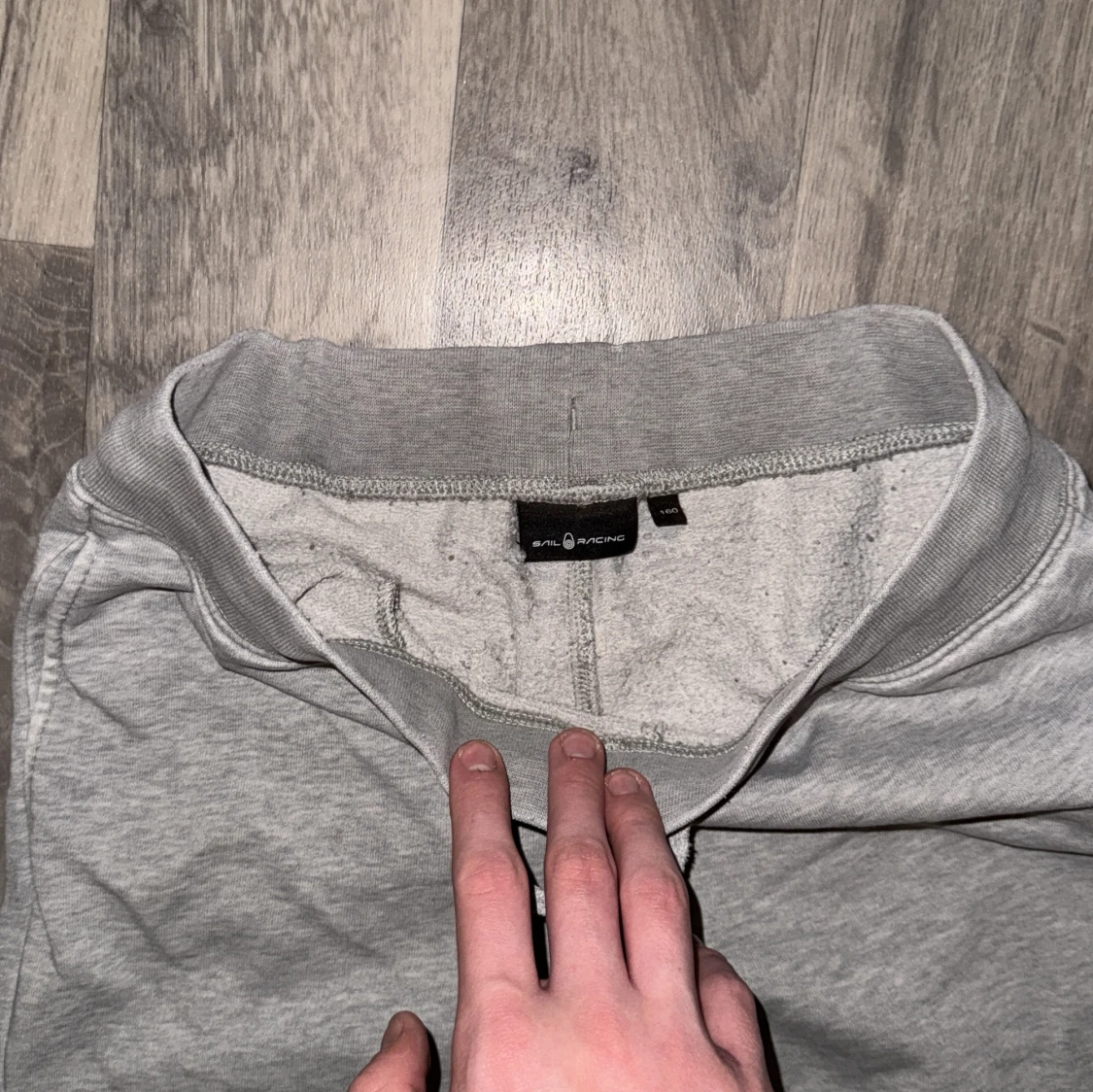 Grå mjukisbyxor från Sail Racing - 3