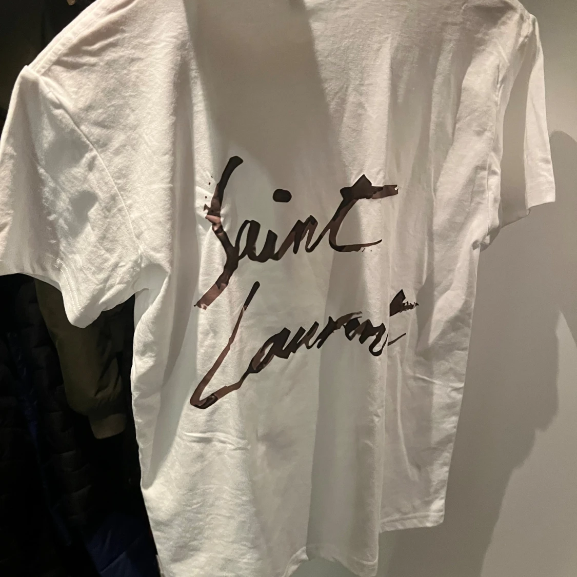  t-shirt med tryck - 1