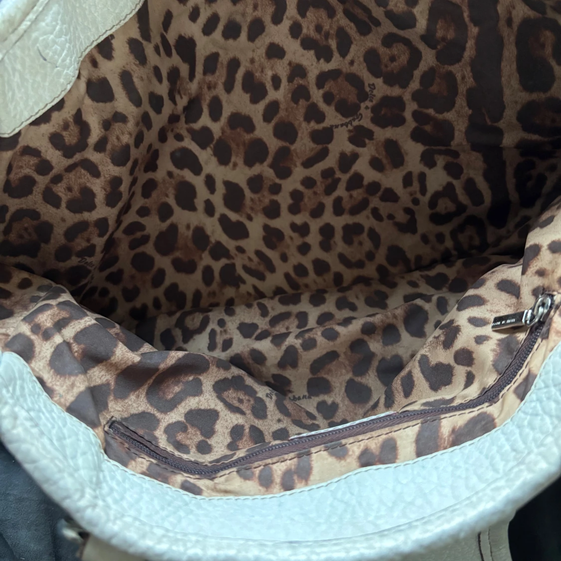 Äkta Dolce & Gabbana handväska i skinn - 2