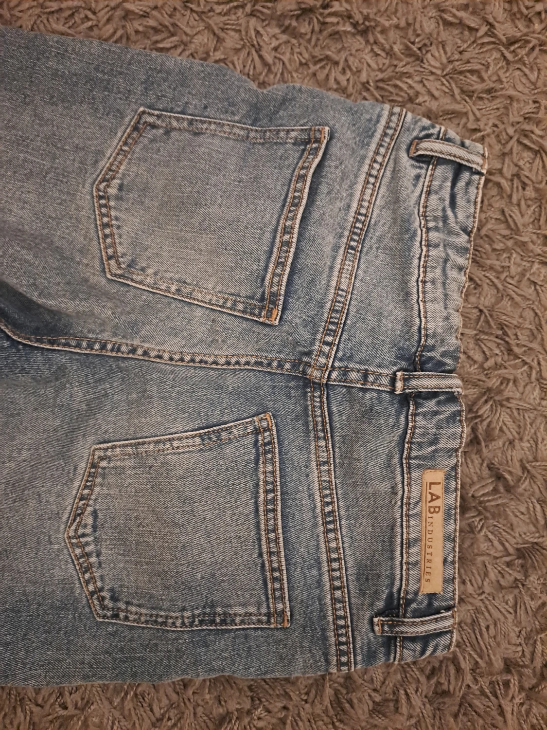 Blå wide jeans från LAB Industries - 2