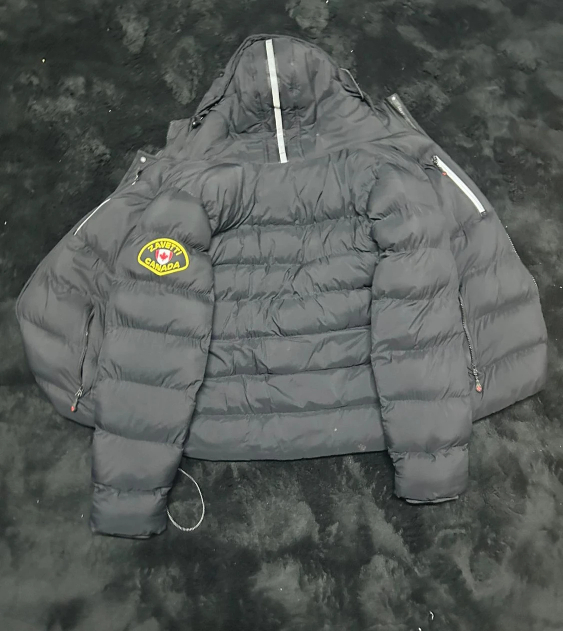 Svart pufferjacka från Zavetti Canada,  priset kan diskuderas  - 2