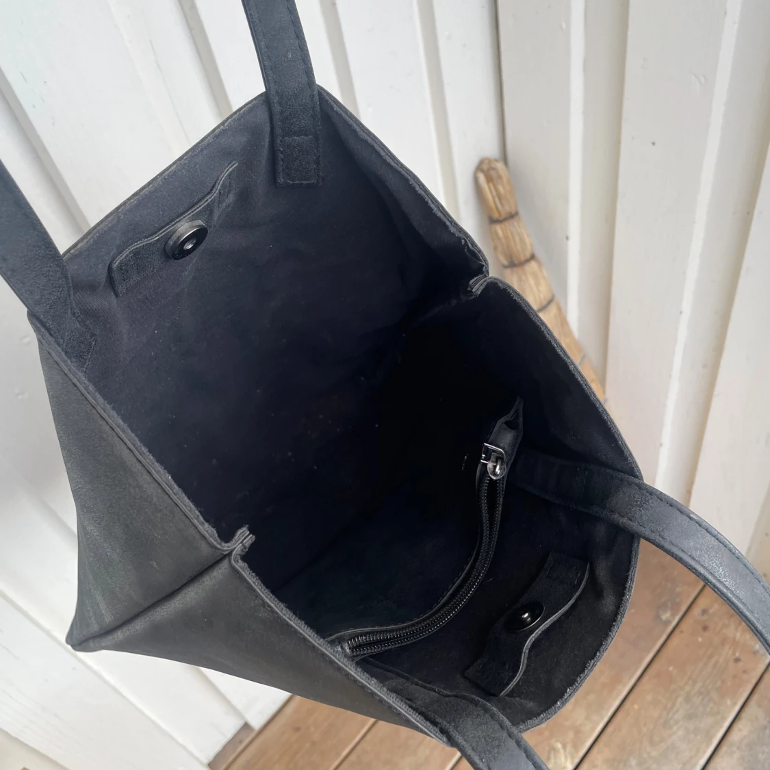 Svart mocka shoppingväska I Want It All - 3