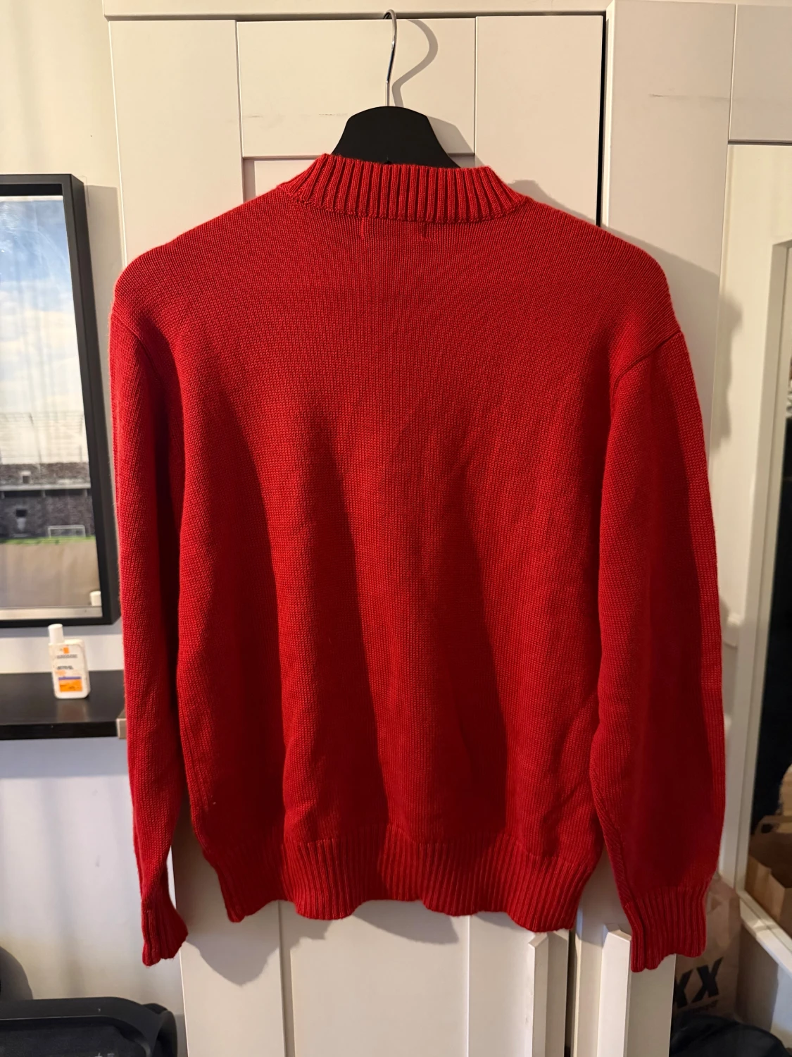 Röd stickad tröja från J.Lindeberg - 1