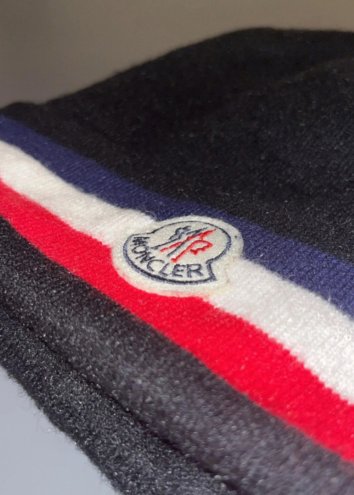 Svart Moncler mössa - 1