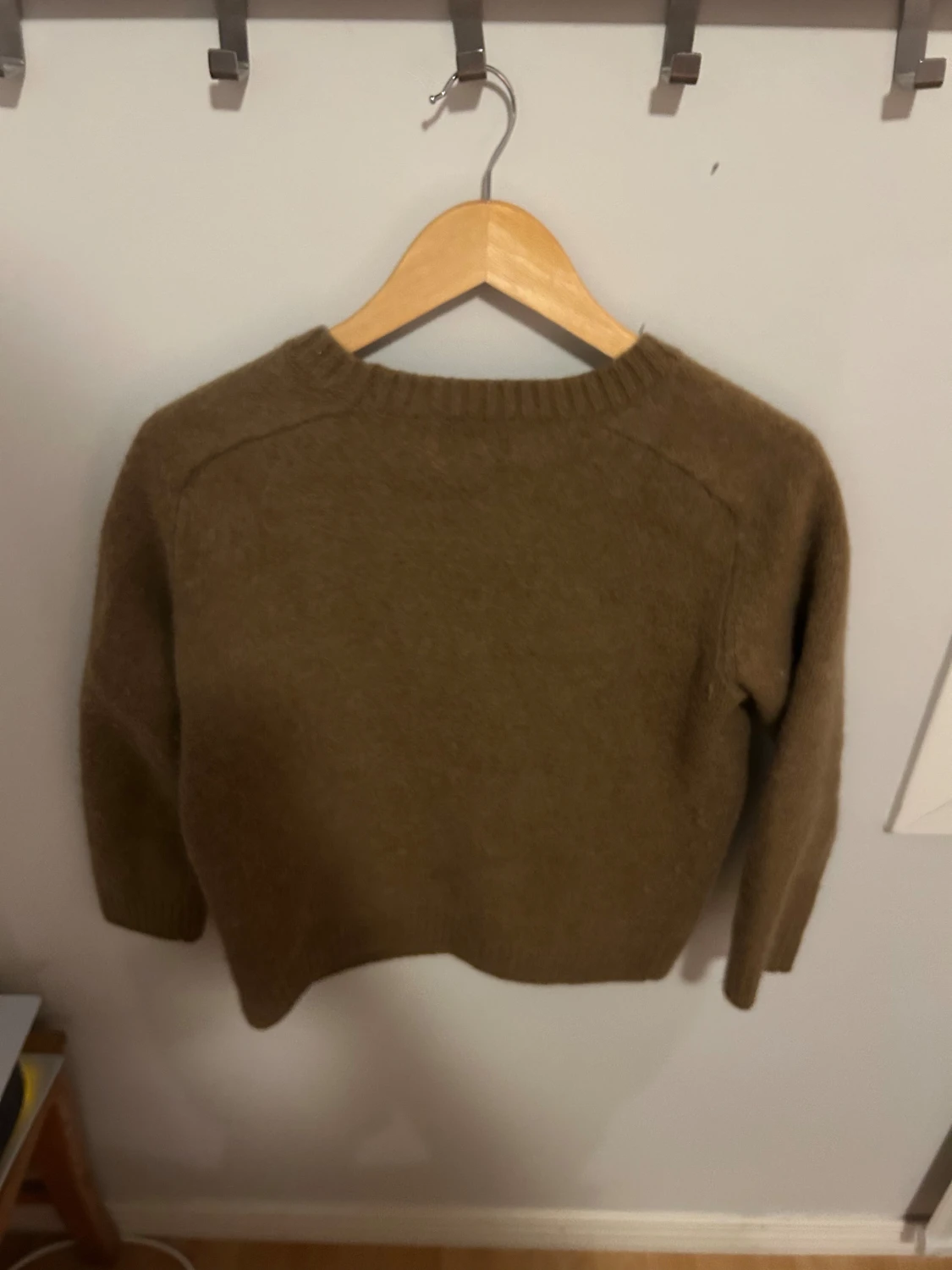 Brun stickad tröja från H&M Edition - 1