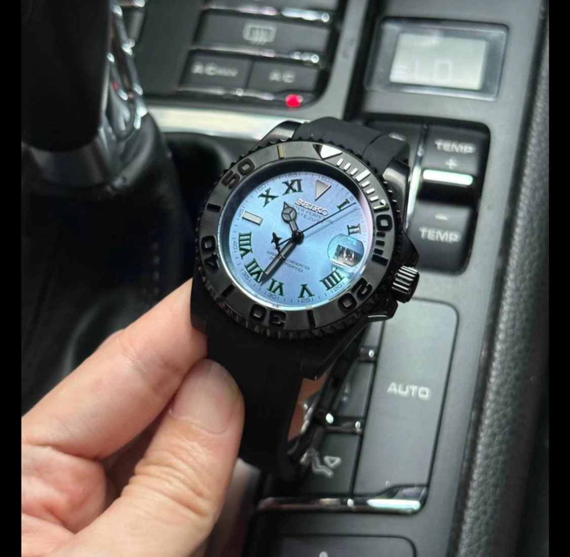 Seikmod Datejust yachtmaster rubberstrap black tiffany shark hand - 2