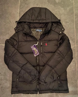 Polo Ralph lauren jacka  - Svart helt ny Ralph lauren jacka 