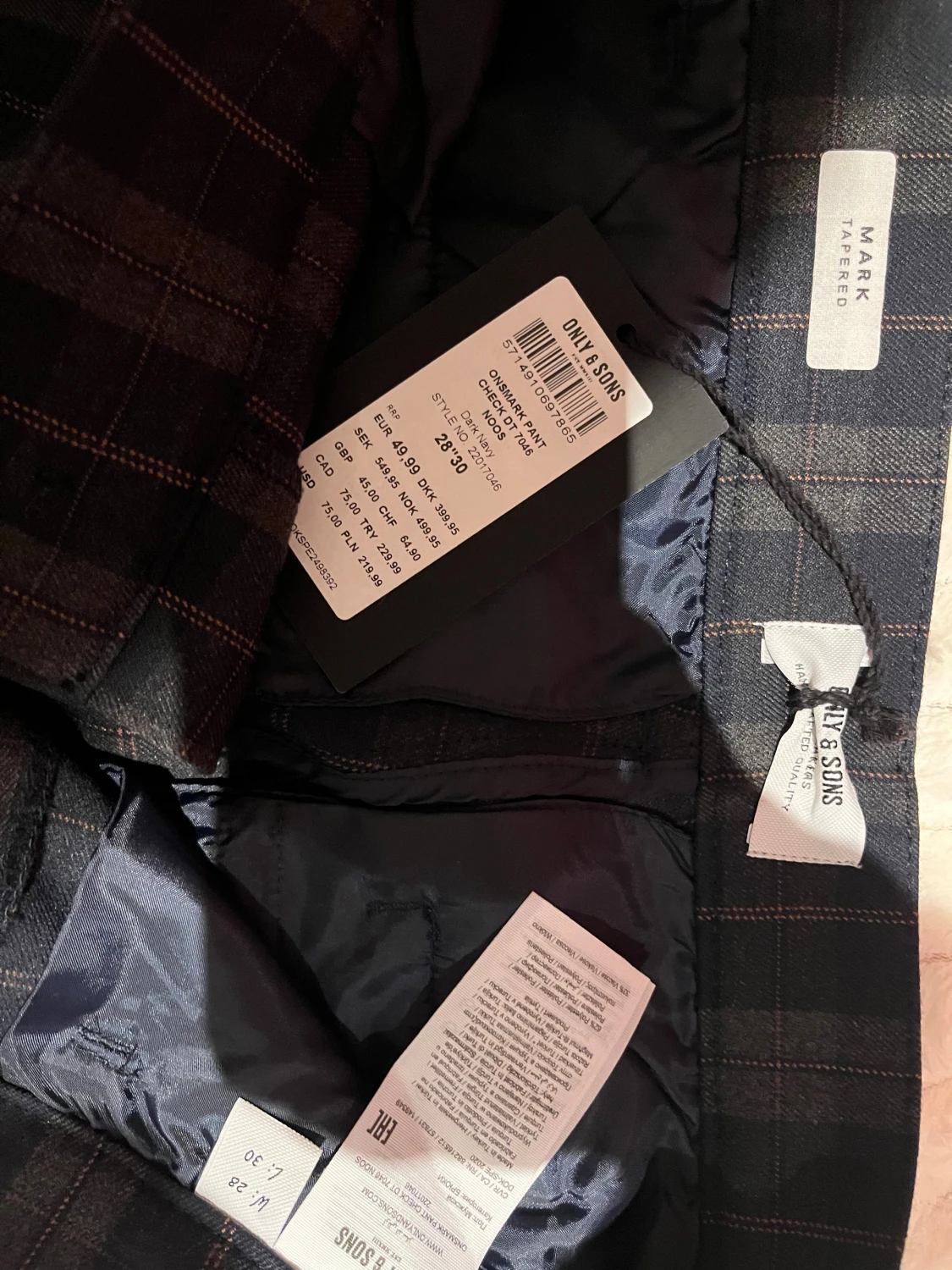 Rutig kostymbyxa från Only & Sons - 2