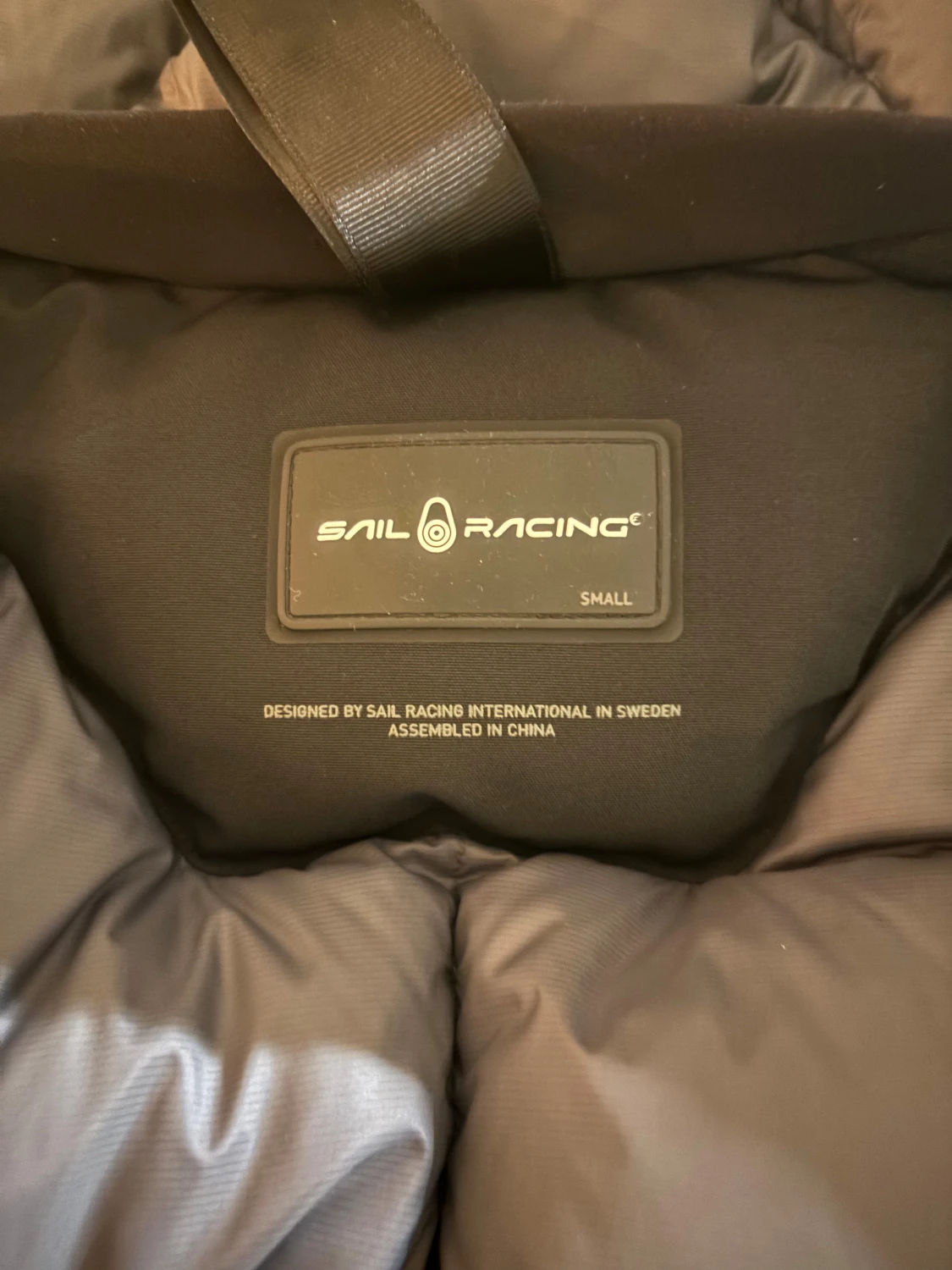 Svart dunjacka Sail Racing Gore-Tex - 3