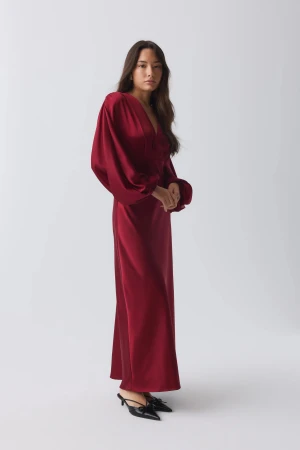 SÖKER - Någon som har denna klänning från gina som inte säljs längre, i storlek xs eller xxs 