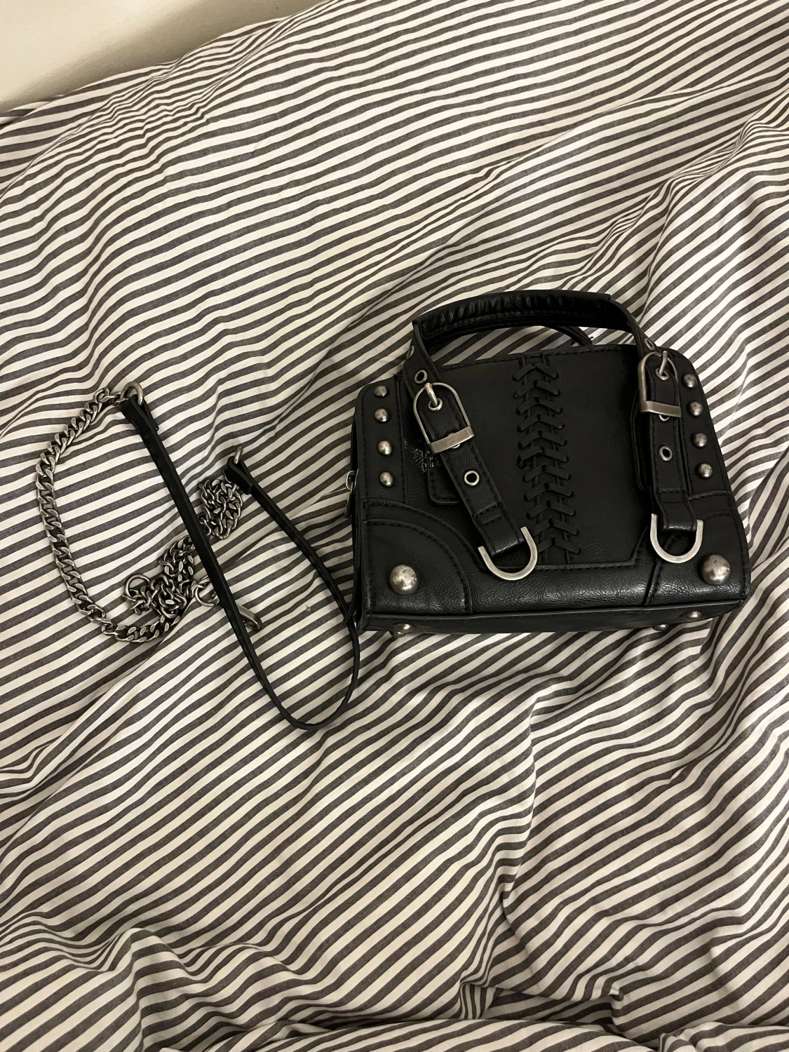 Svart väska från Zara