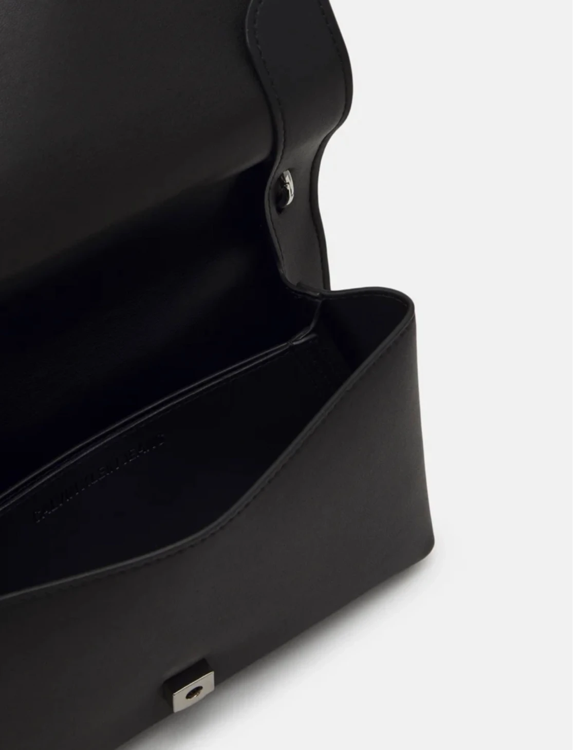 Svart axelväska från Calvin Klein - 2