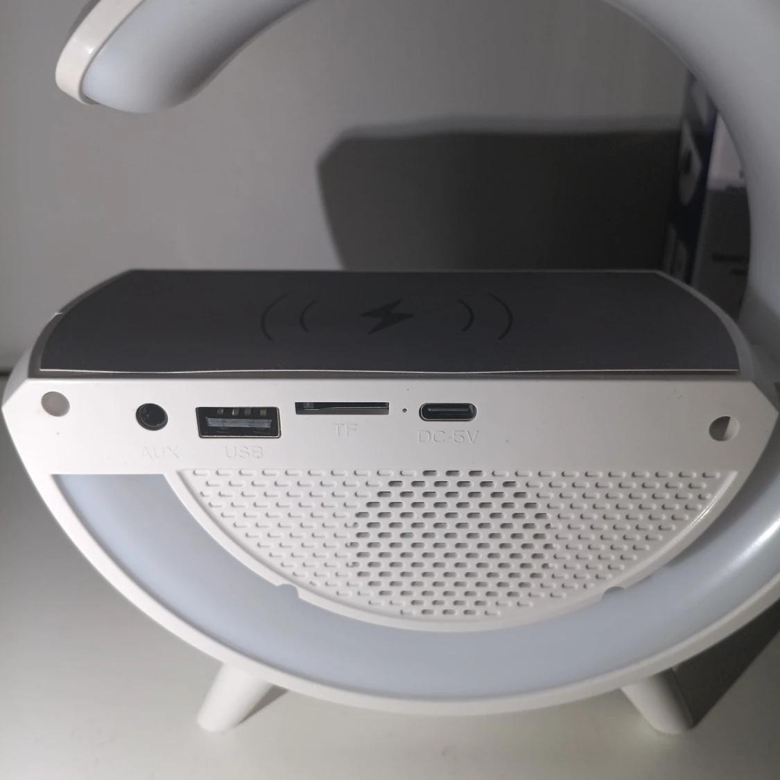 Mini3401 LED Wireless Charging Speaker - 2