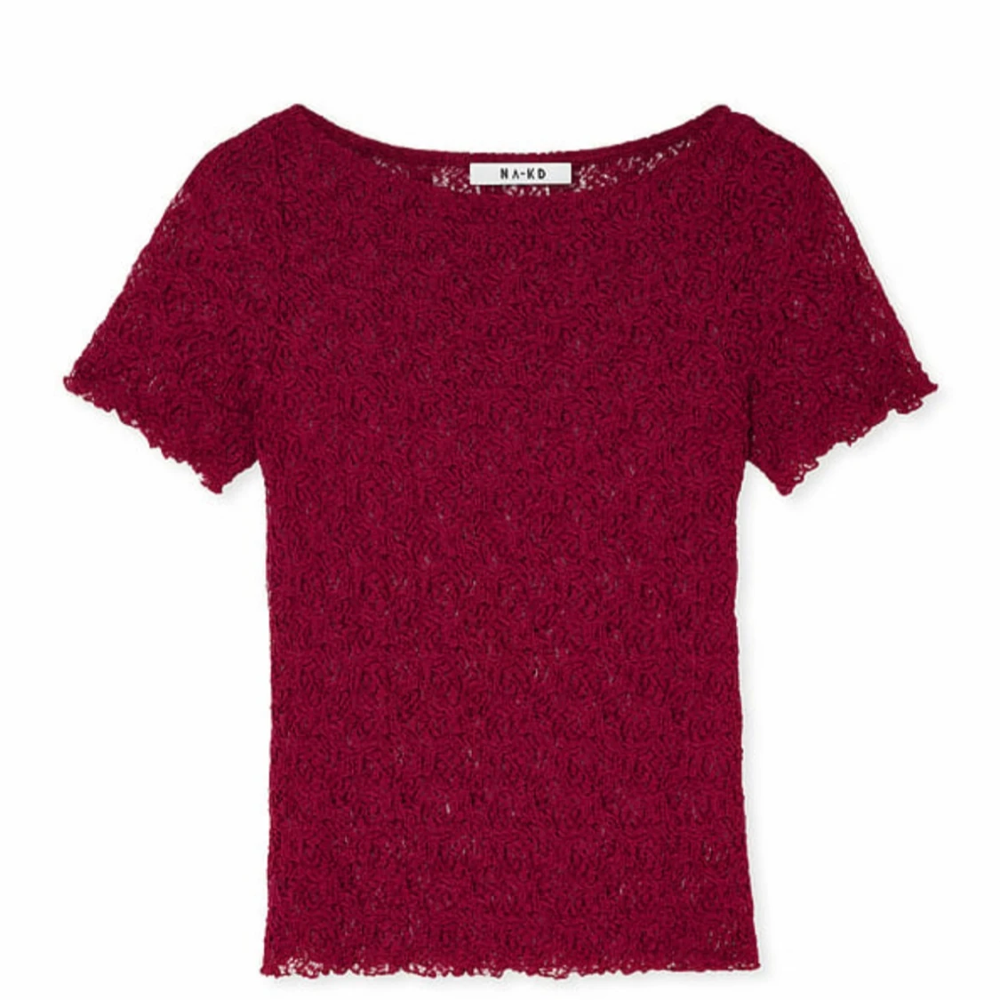 Vinröd spetsblus från NA-KD