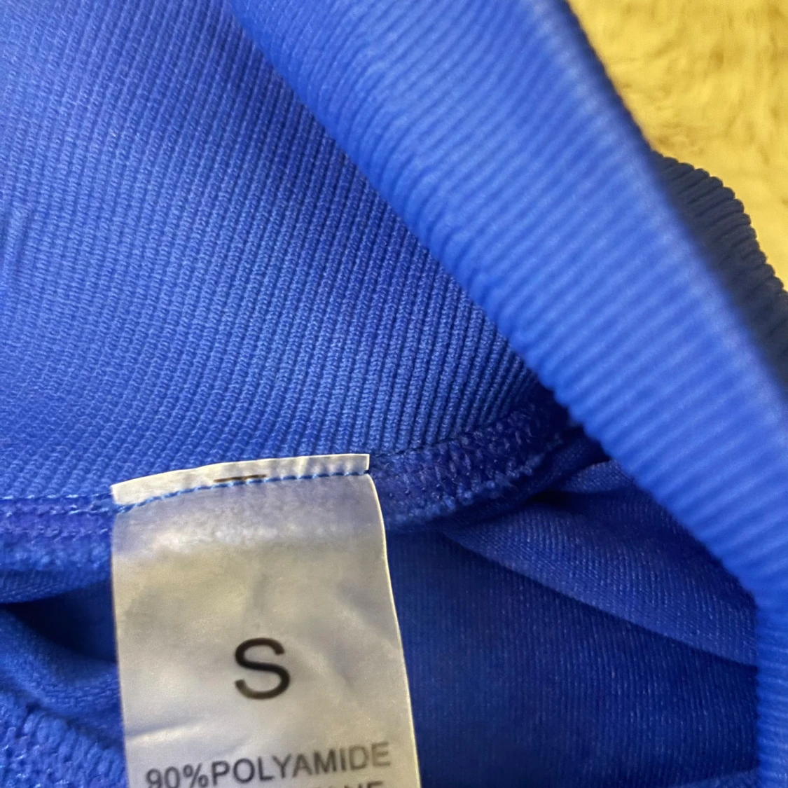 Blå träningsshorts från DFYNE - 2