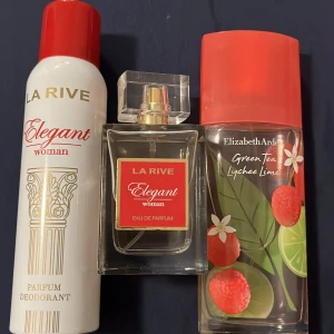 Parfymtrio: Fräscht och elegant - Snyggt set med La Rive Elegant Woman (eau de parfum och deodorant) samt Elizabeth Arden Green Tea Lychee Lime. Perfekt för dig som vill ha både klassisk och fruktig känsla i din doftsamling.