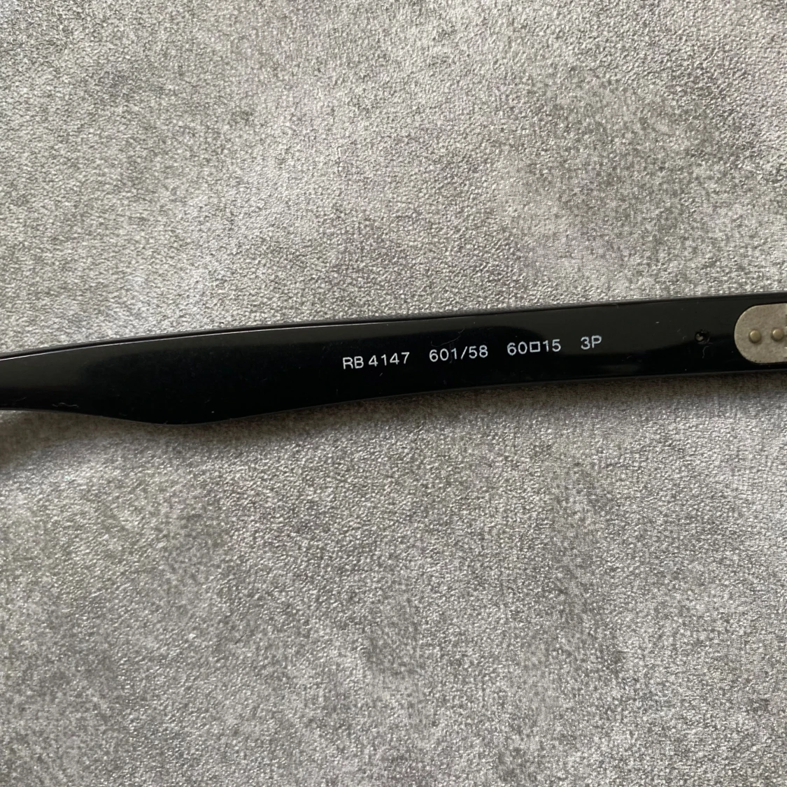 Svarta Ray-ban boyfriend solglasögon  - 4