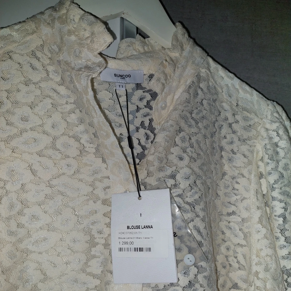 Vit spetsblus från Suncoo - 2
