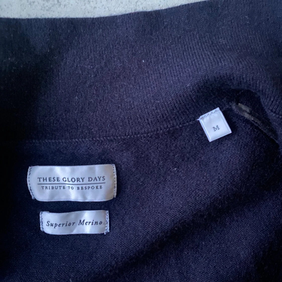 Mörkblå merinoull kofta These Glory Days - 1