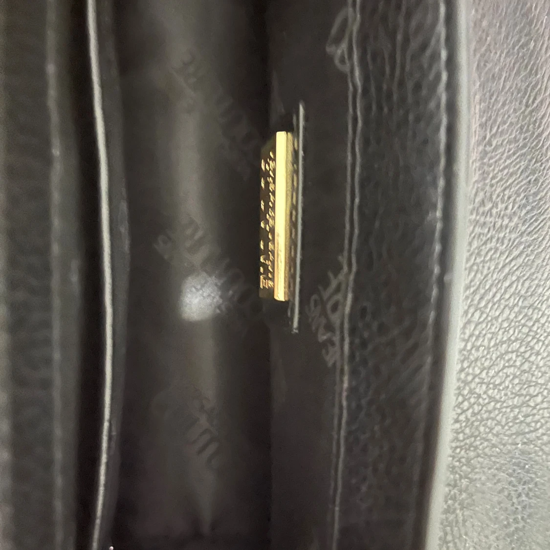 Svart axelväska från Versace Jeans Couture - 3