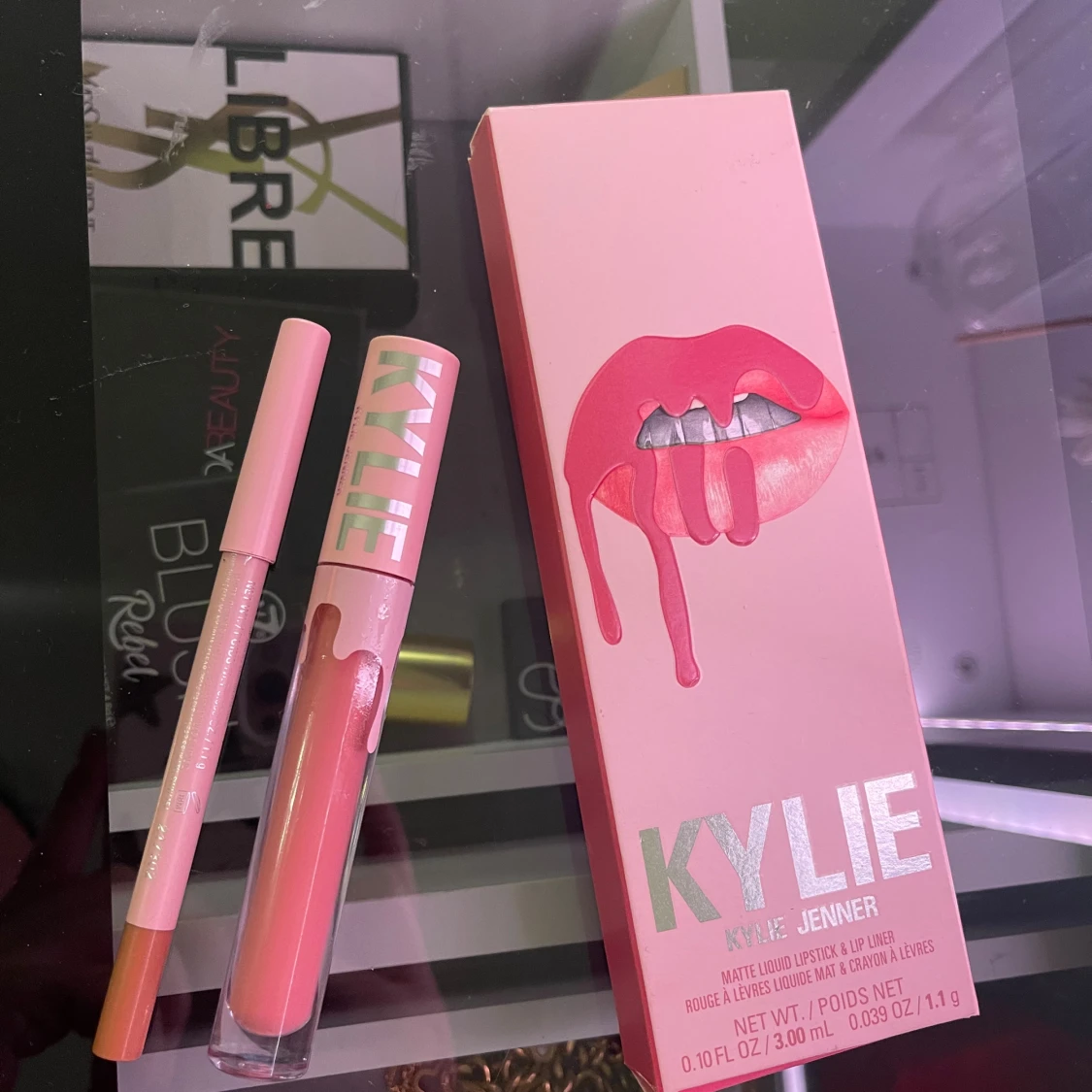 Kylie Jenner Matte Lip Kit 808 - 1