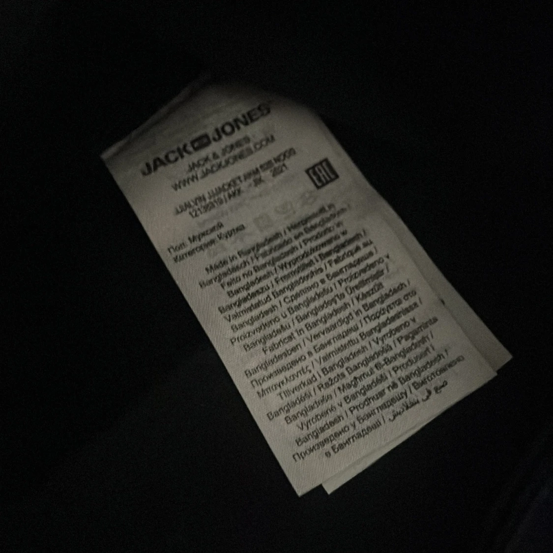 Svart jeansjacka från Jack & Jones - 3